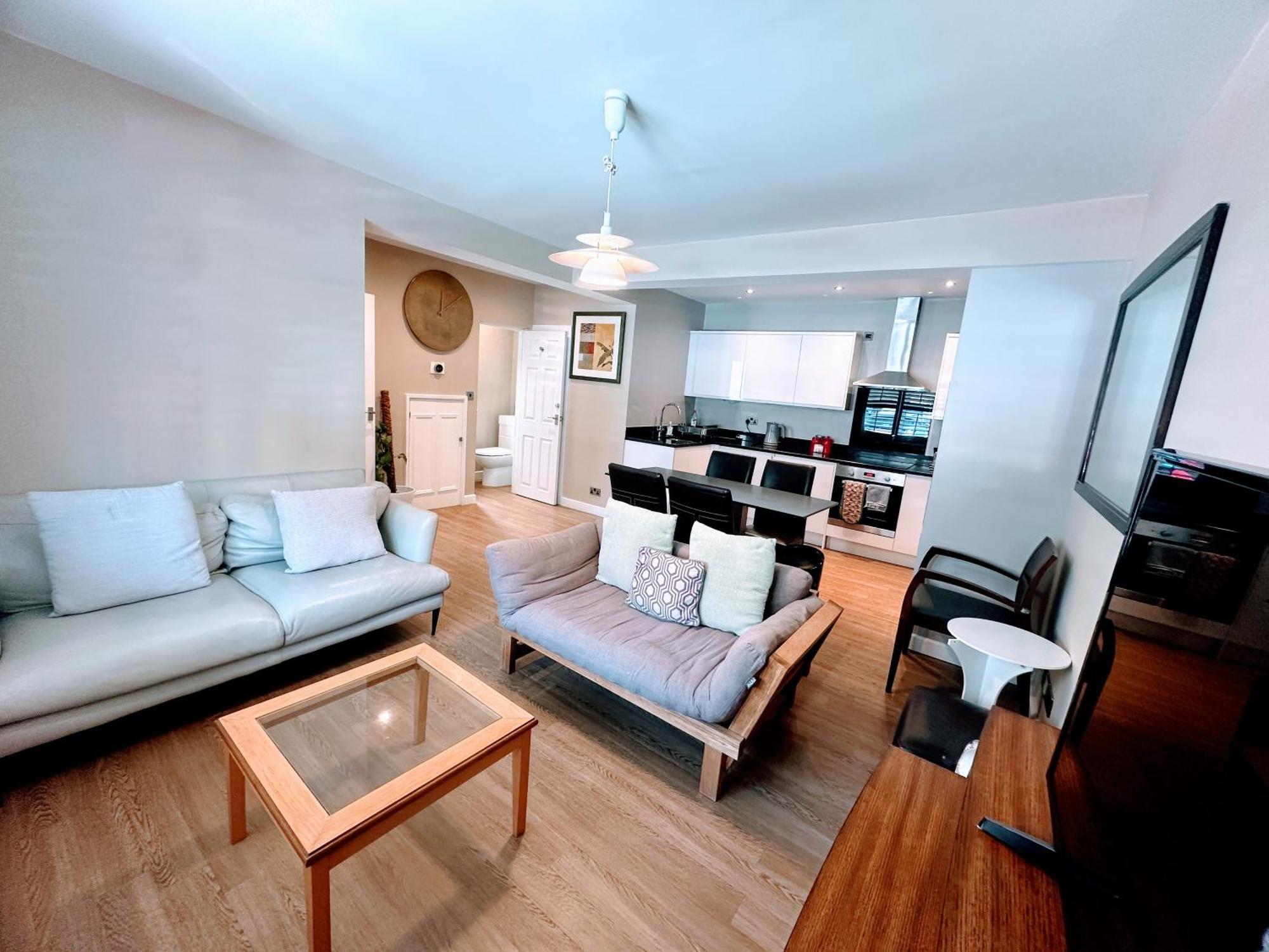 Valley Mount House & Apartment