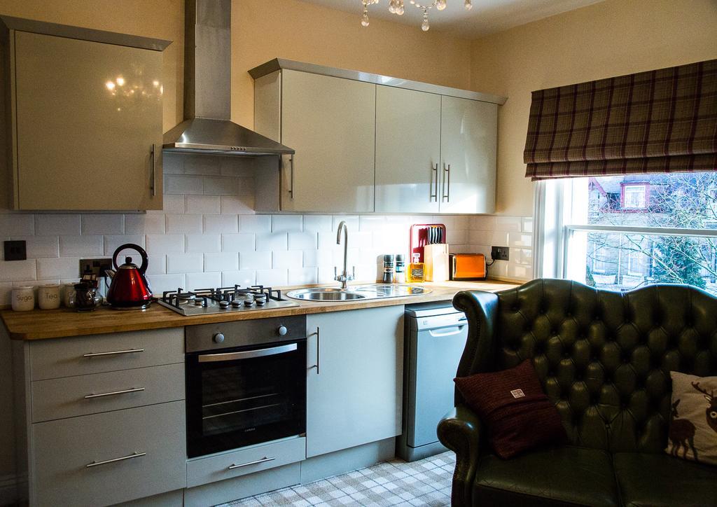 Elite Living Apartment *