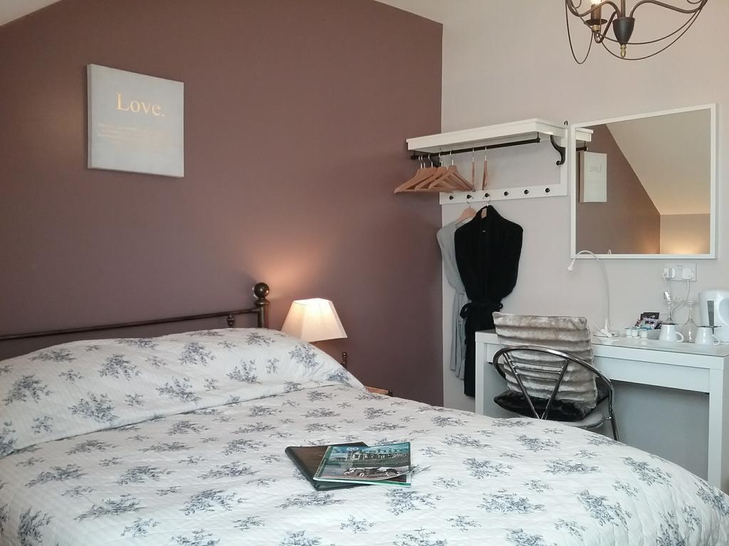 Dragon House Guest 4*
