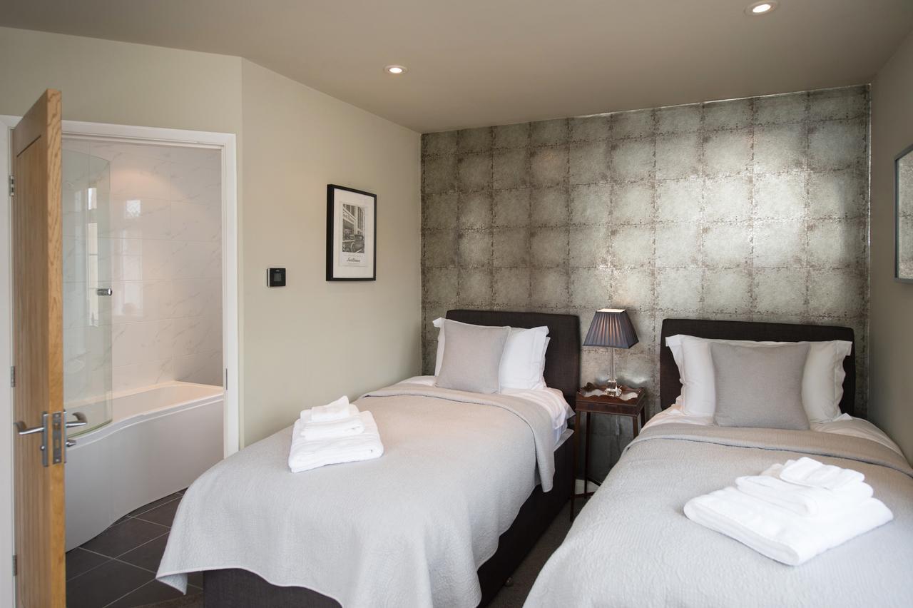 Callender House 3*