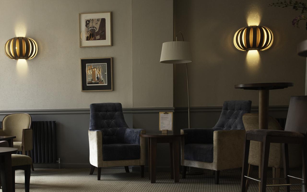 Hotel Ascot House