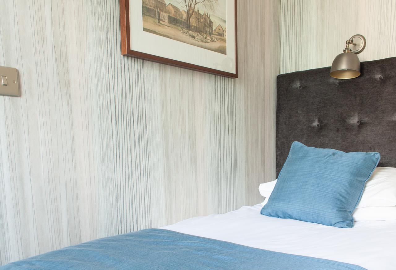 Ascot House 4*