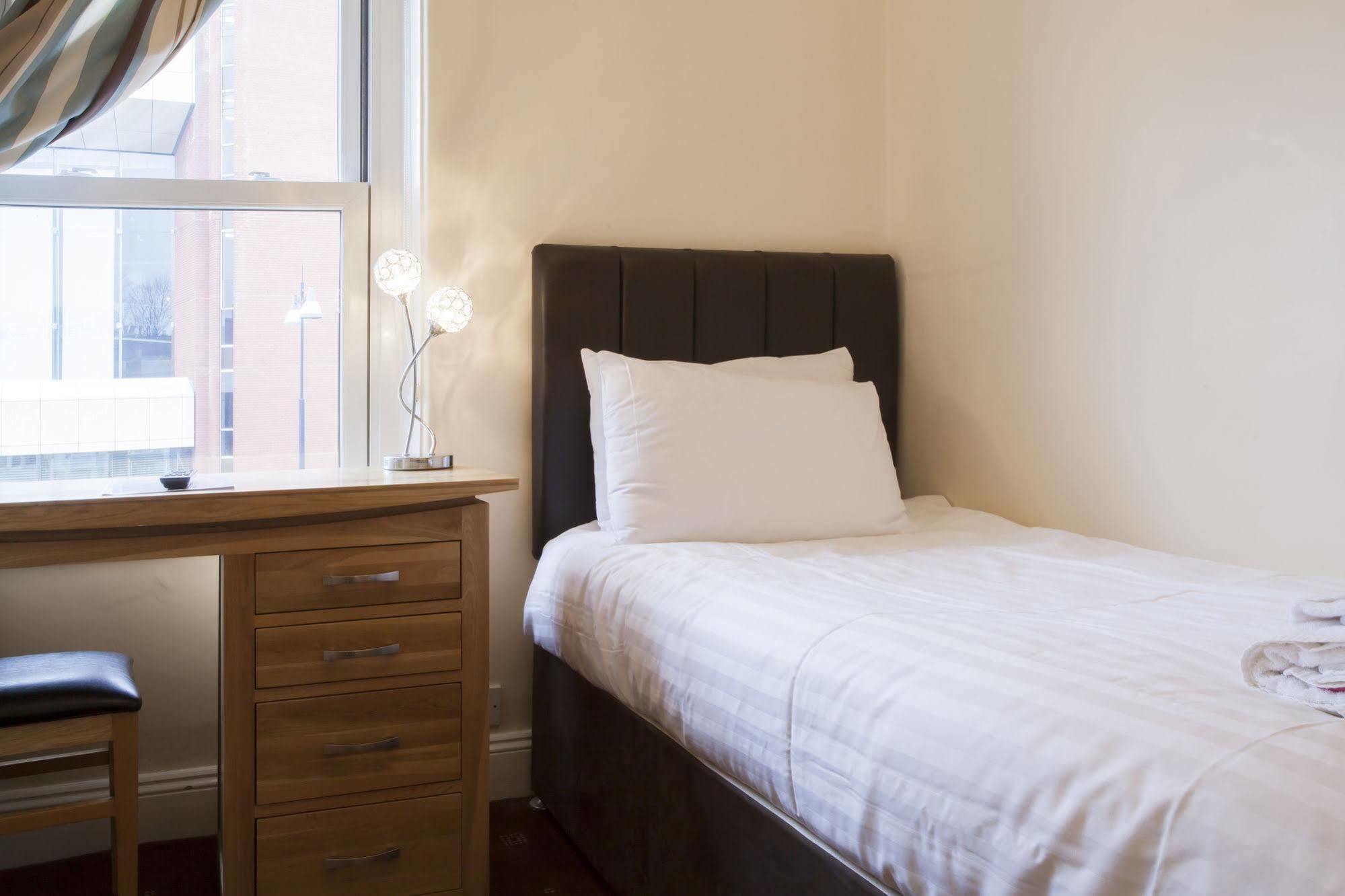 Guest house The Camberley 4*