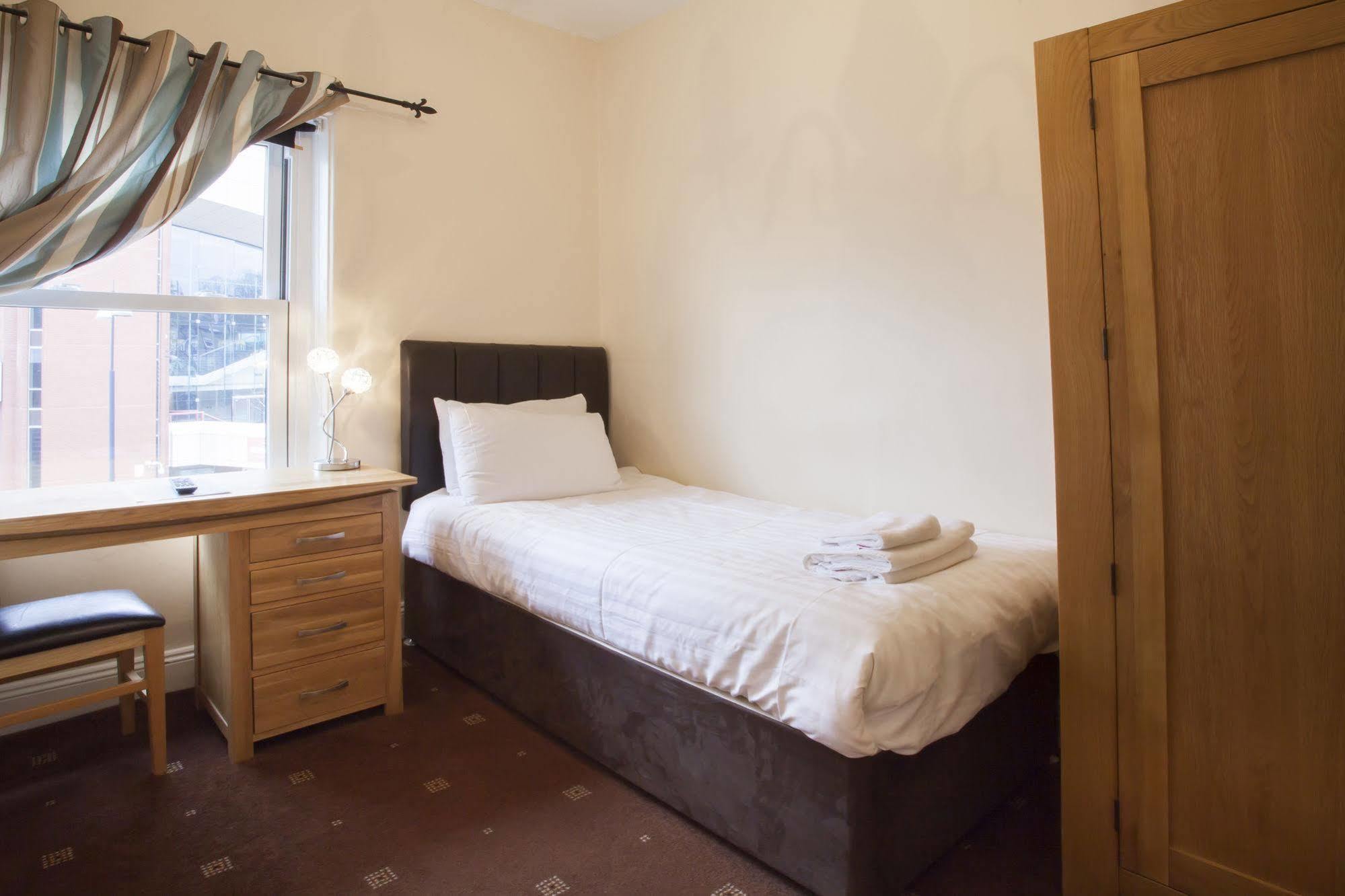 Guest house The Camberley