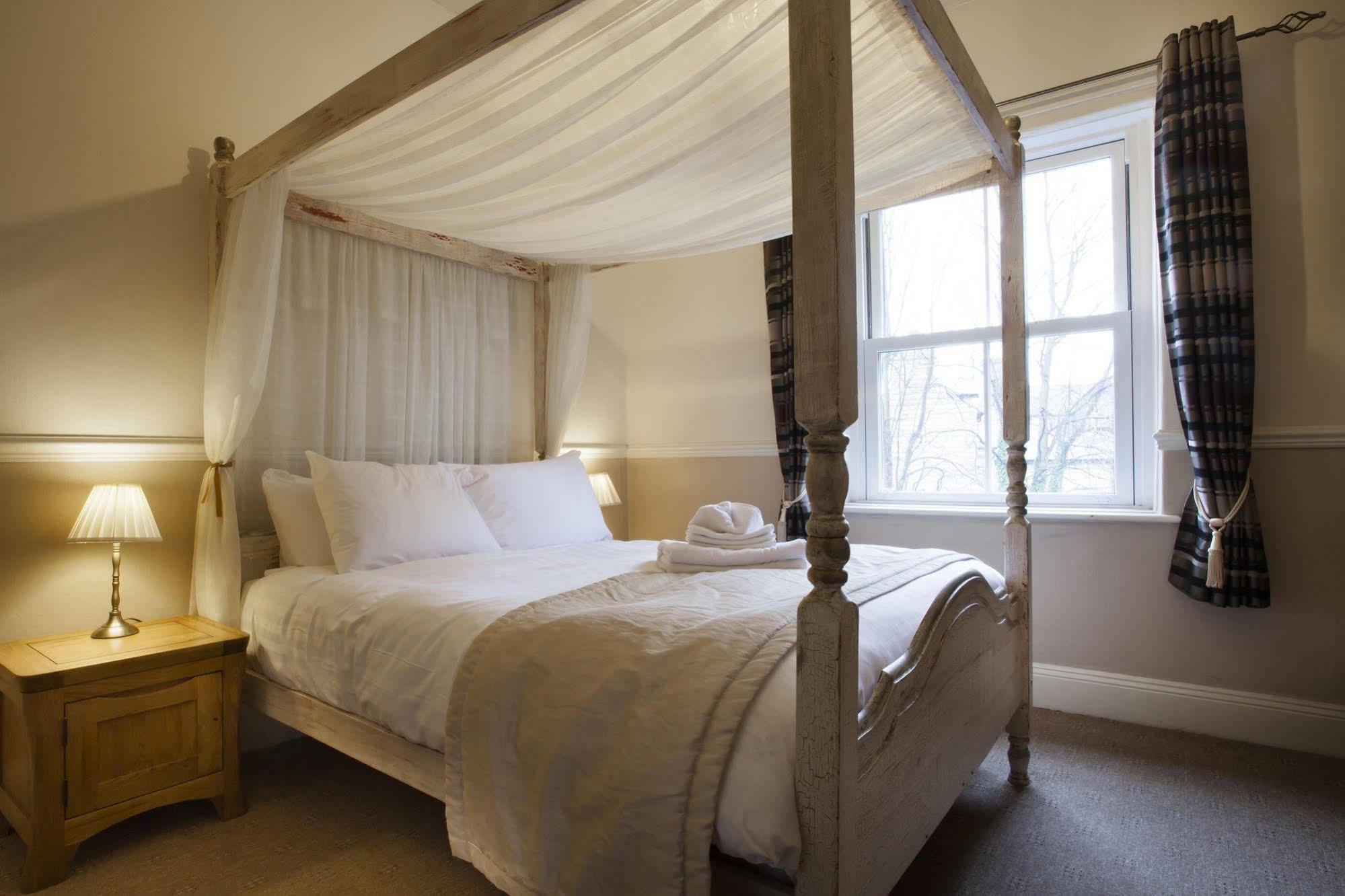 Guest house The Camberley 4*