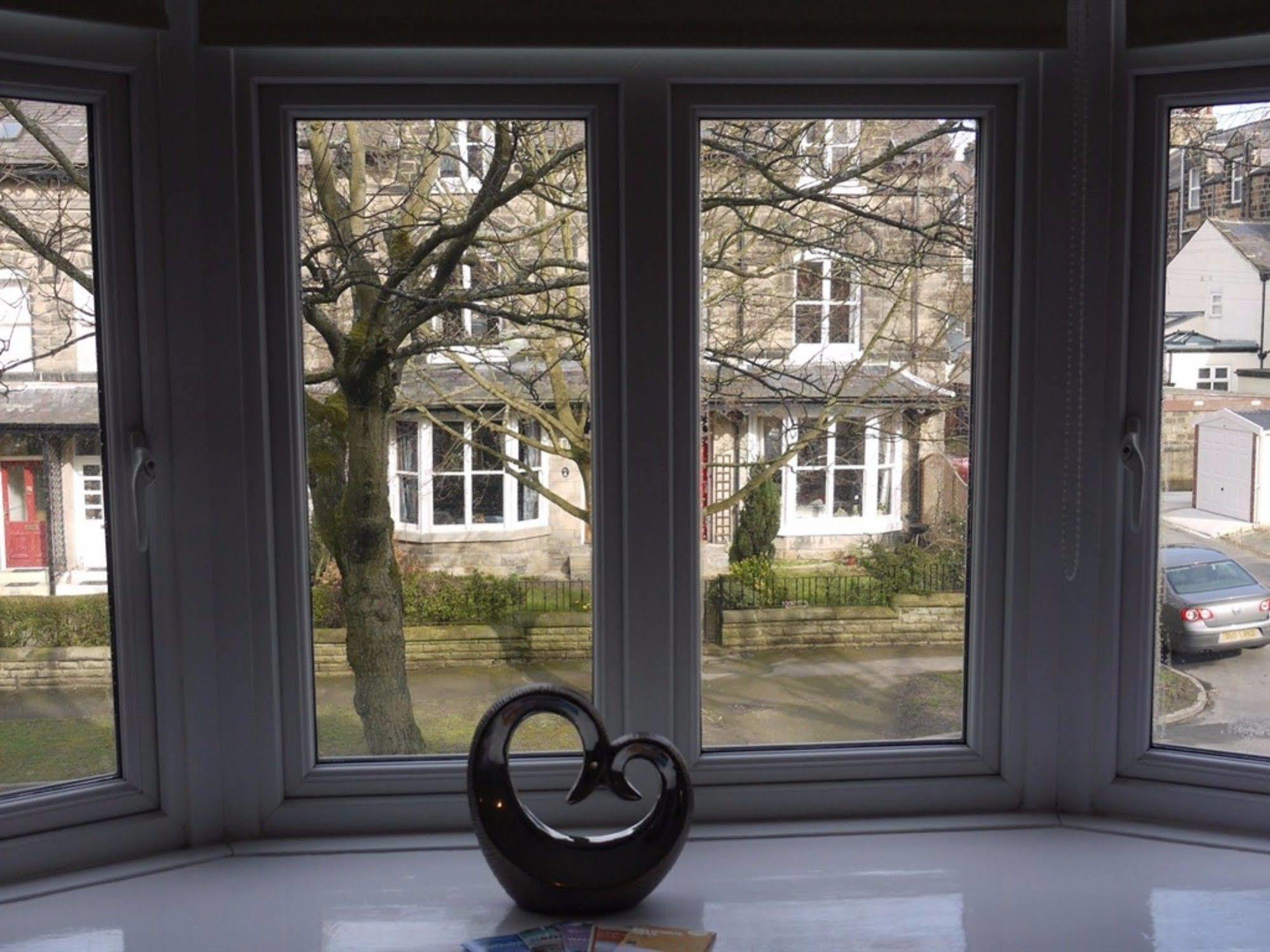 Acorn * Harrogate