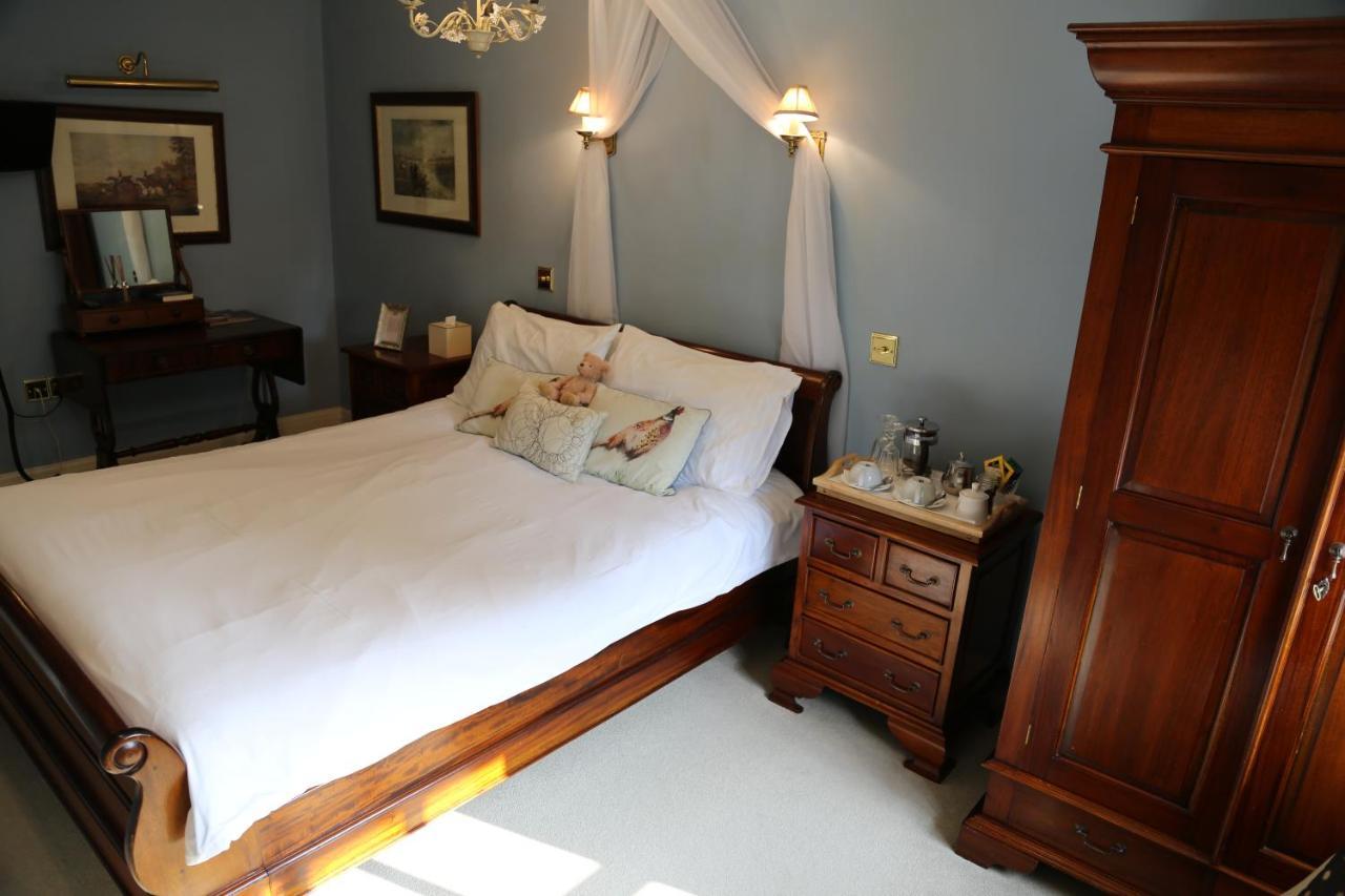 Inn The Crown Roecliffe