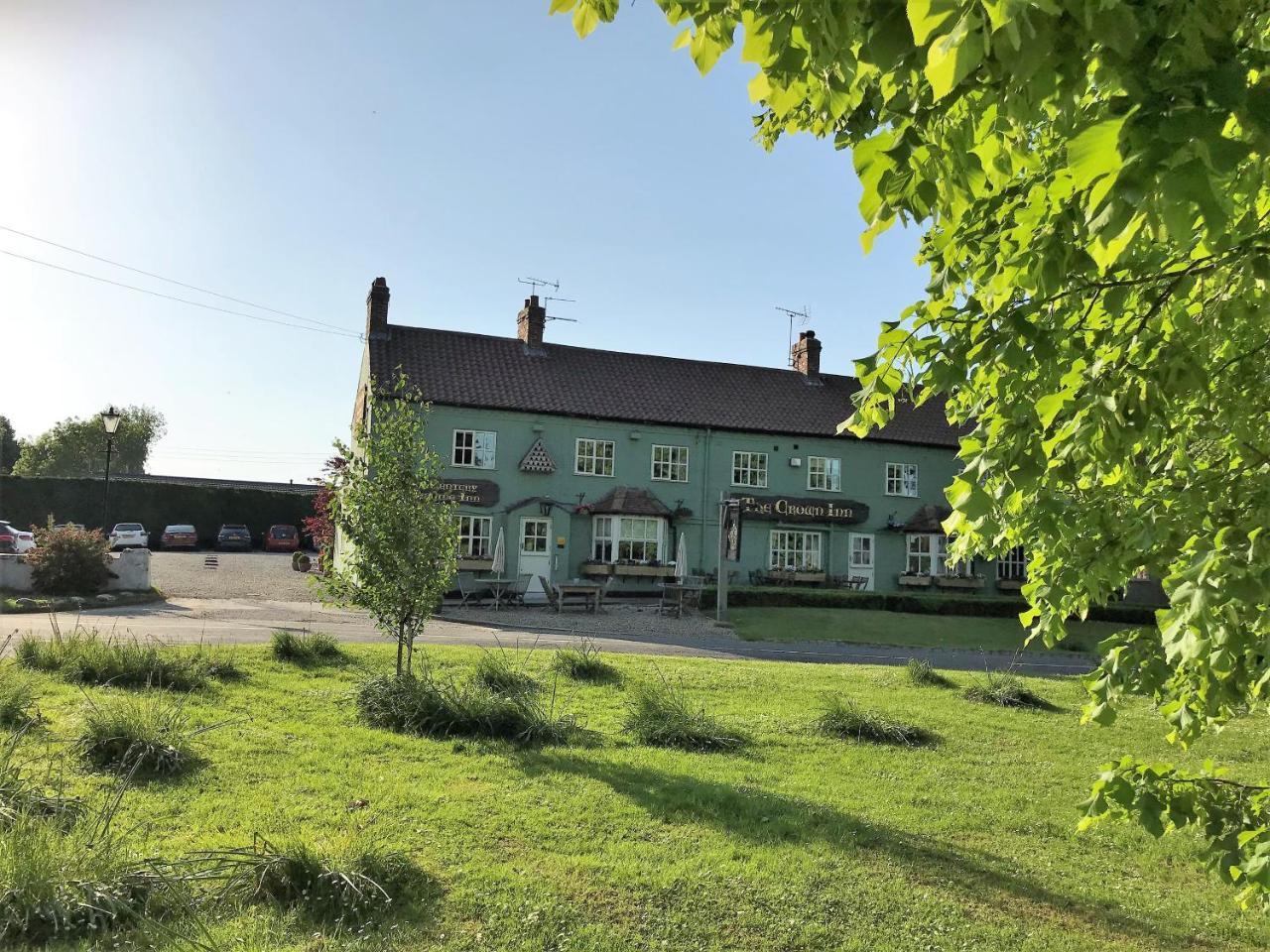 Inn The Crown Roecliffe Harrogate