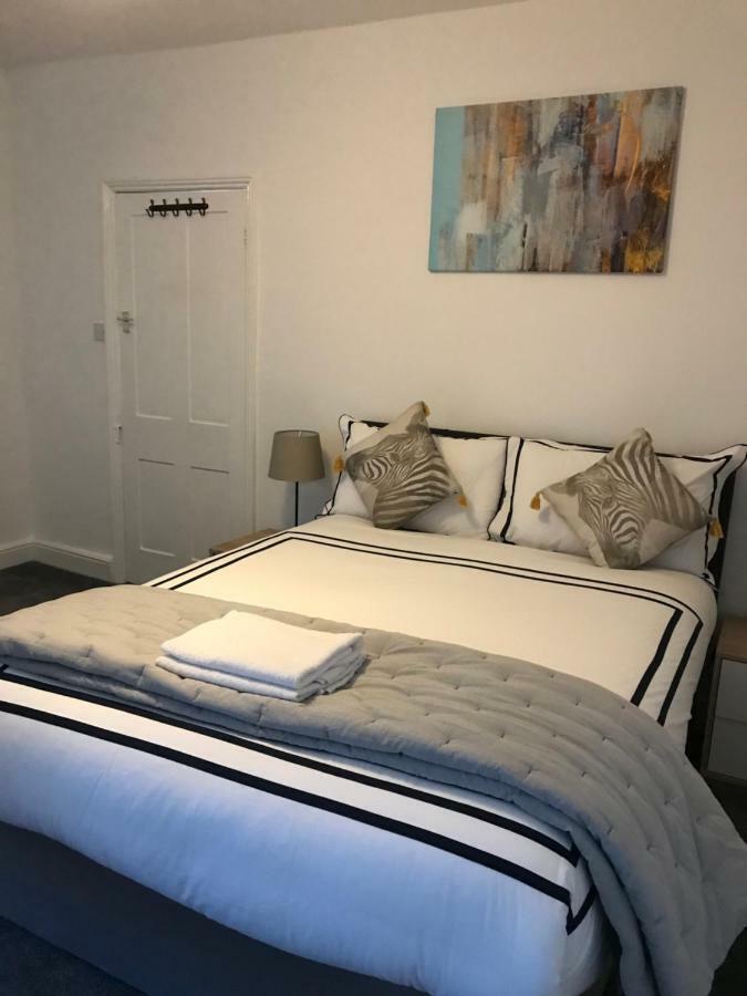 Centre 1 Bower Street2 Bed Apartment