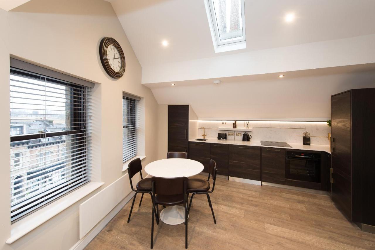 Apartment Cheltenham By Serviced