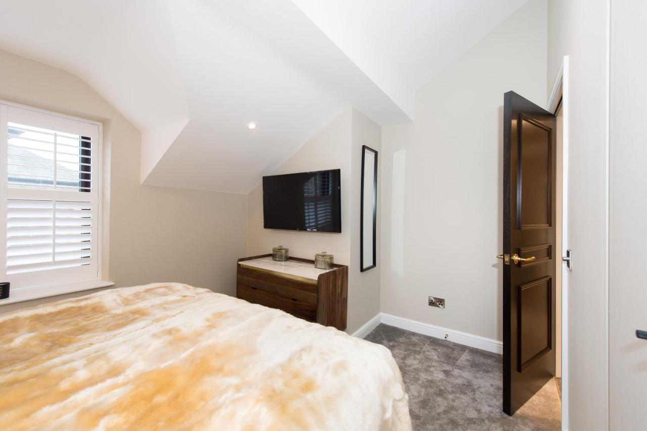 Cheltenham By Serviced Apartment Harrogate